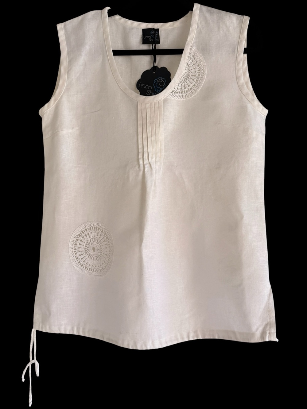 Linen Sheep Women's Cream Sleeveless Crochet European Linen Top. Size M.NWT